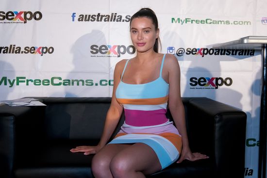 Lana Rhoades' Height and Weight